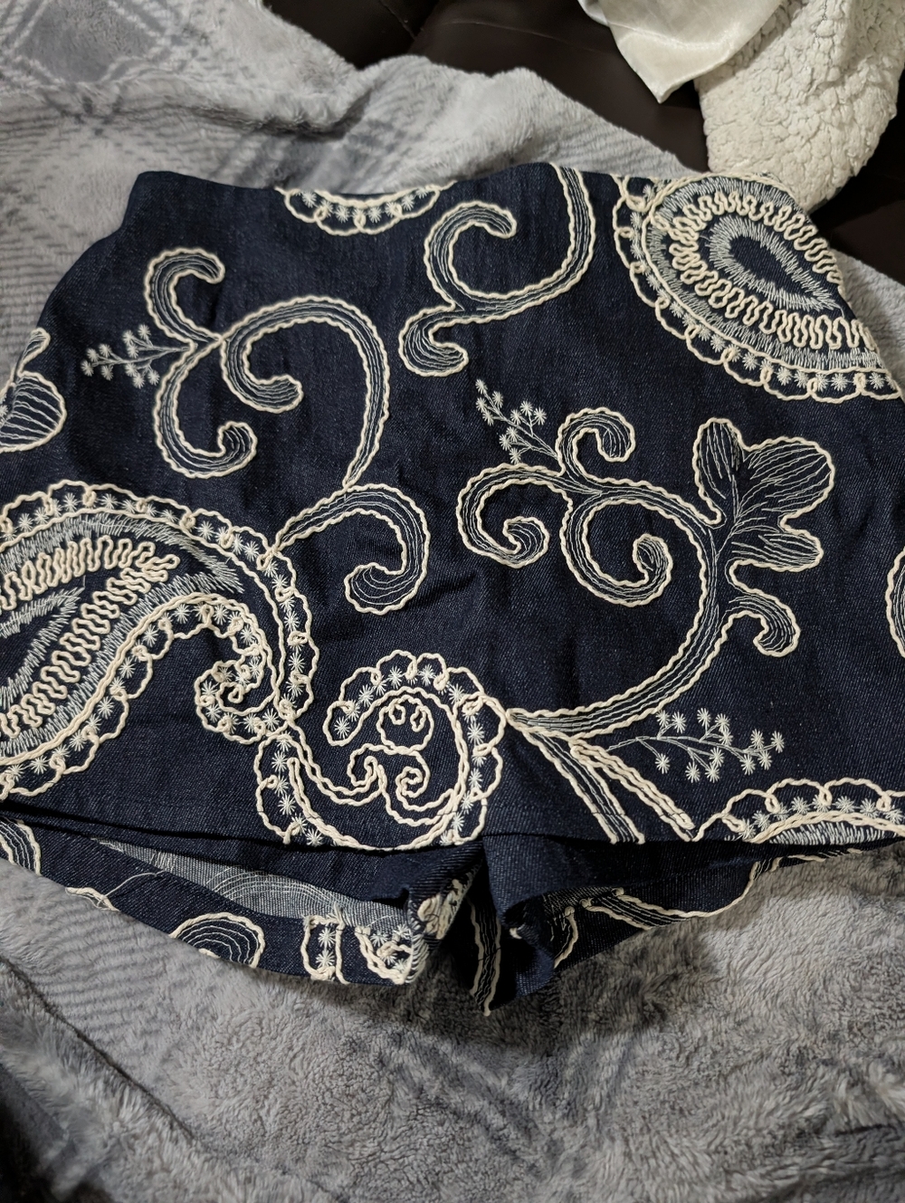 Alice Blue Navy Embroidered Paisley Skorts with Cream Stitching Size S